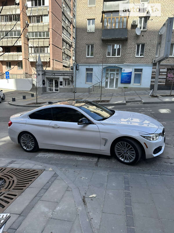 Купе BMW 4 Series 2014 в Дніпрі