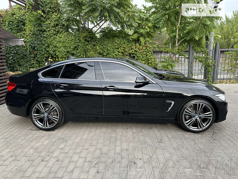 Купе BMW 4 Series 2016 в Киеве