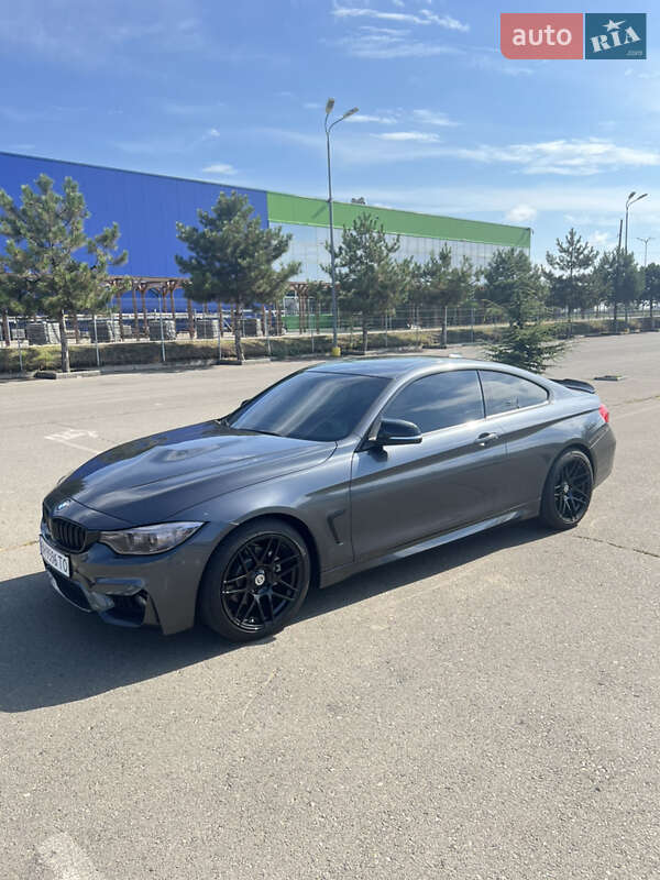 Купе BMW 4 Series 2015 в Одесі