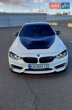 Купе BMW 4 Series 2015 в Києві