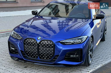 Купе BMW 4 Series 2022 в 