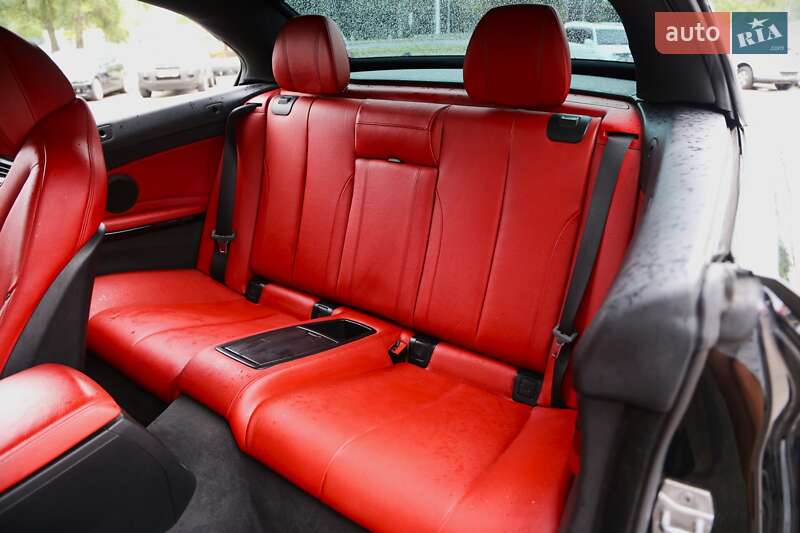 Кабриолет BMW 4 Series 2015 в Киеве фото 12 Кабриолет BMW 4 Series 2015 в Киеве