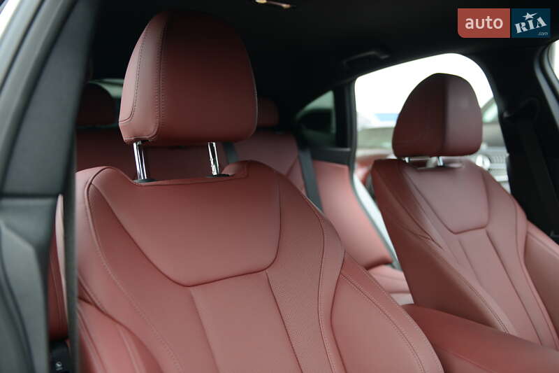 Купе BMW 4 Series 2023 в Мукачевому