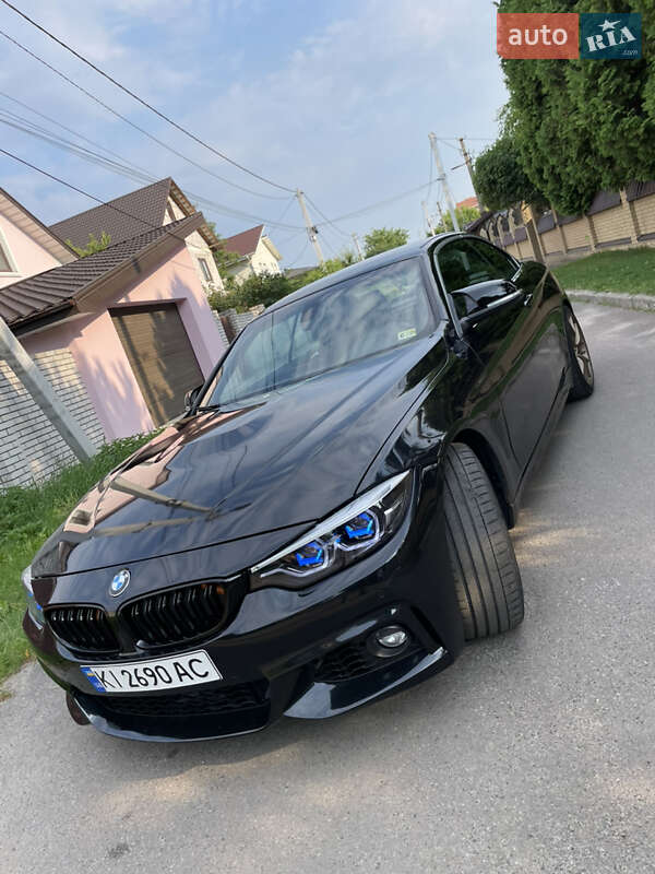 Кабриолет BMW 4 Series 2017 в Киеве