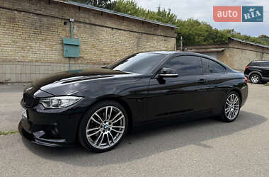 Купе BMW 4 Series 2015 в Киеве