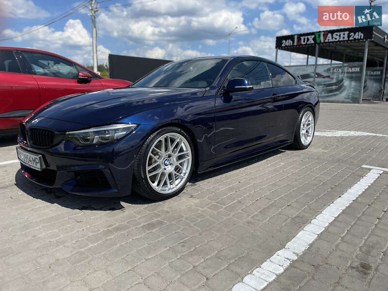 Купе BMW 4 Series 2017 в Львове