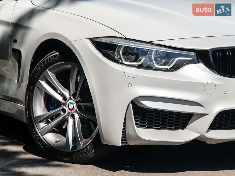 Кабріолет BMW 4 Series 2015 в Ужгороді