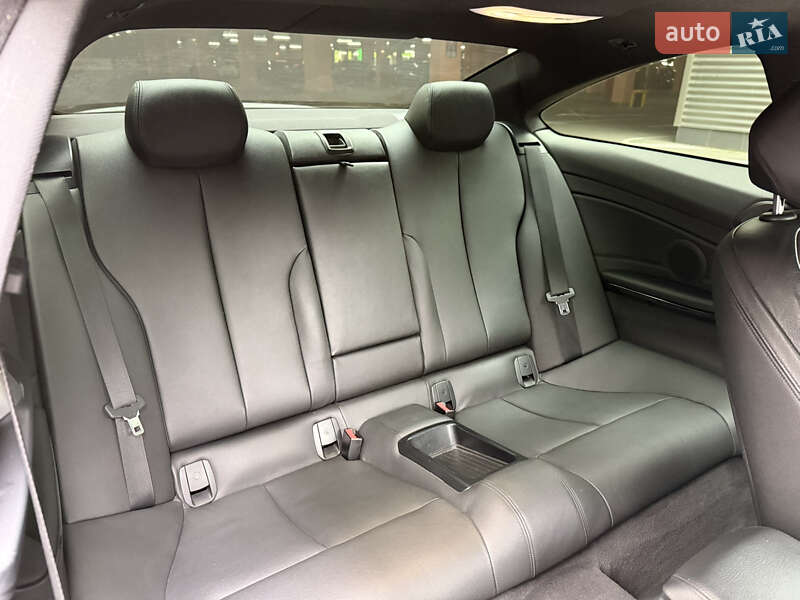 Купе BMW 4 Series 2016 в Києві фото 24 Купе BMW 4 Series 2016 в Києві