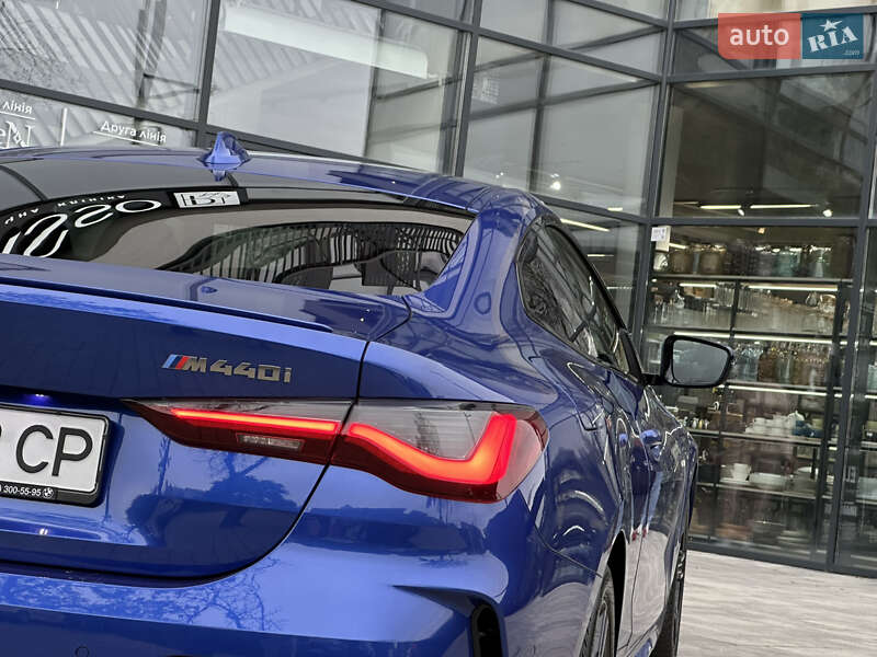 Купе BMW 4 Series 2022 в Ужгороде
