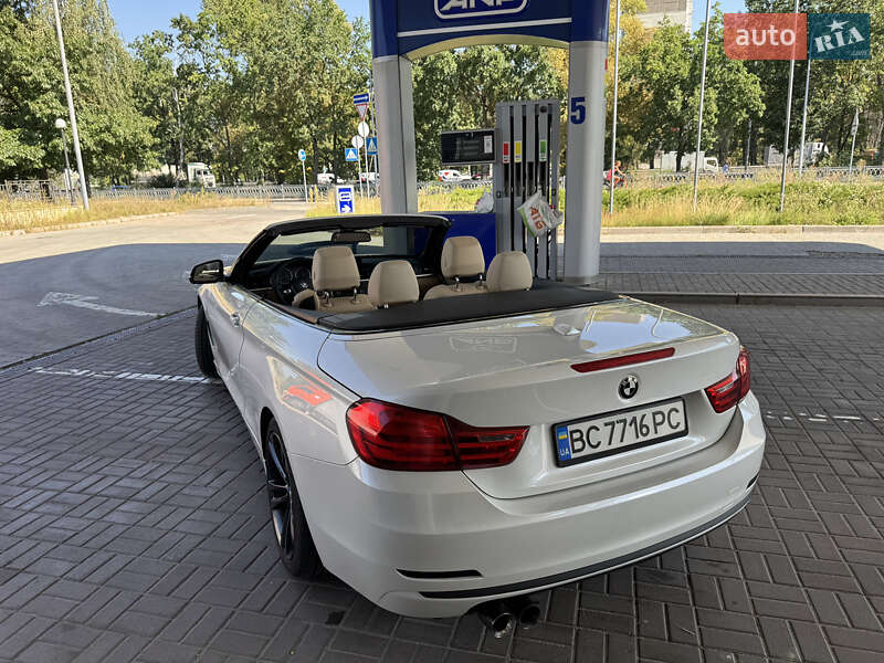 Кабриолет BMW 4 Series 2013 в Киеве