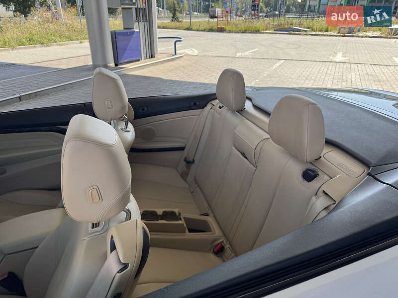 Кабриолет BMW 4 Series 2013 в Киеве