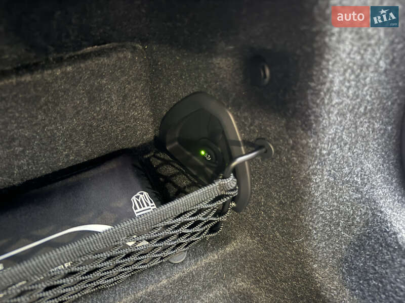 Кабриолет BMW 4 Series 2022 в Черновцах