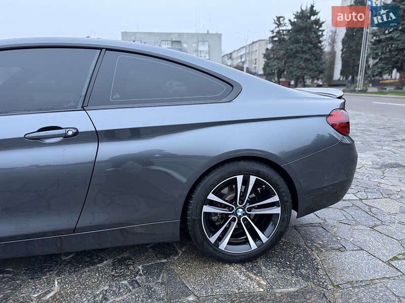 Купе BMW 4 Series 2016 в Кременчуге