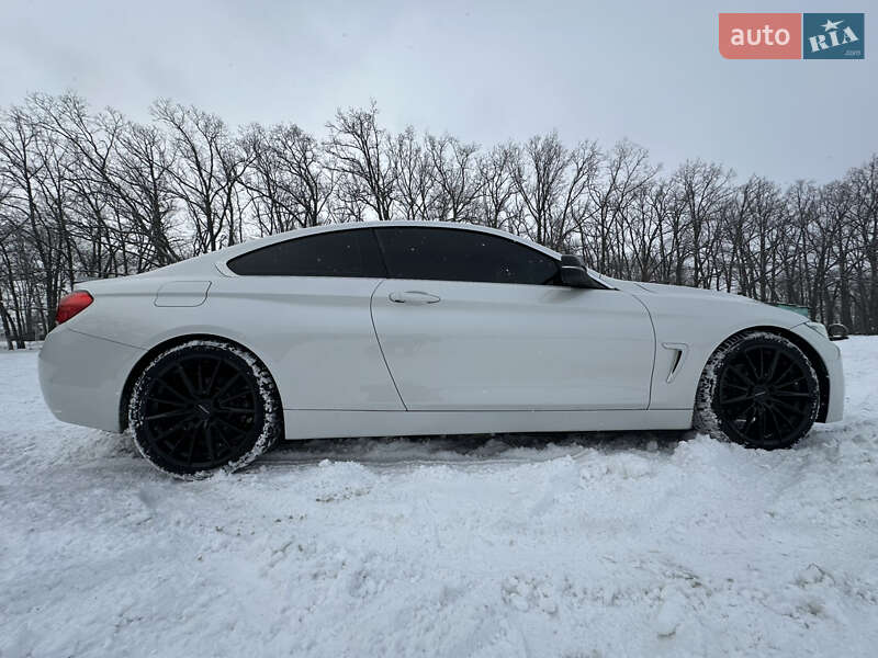 Купе BMW 4 Series 2016 в Умани