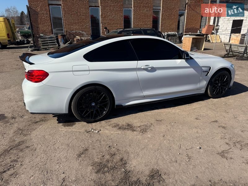 Купе BMW 4 Series 2015 в Прилуках