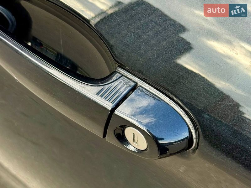 Кабріолет BMW 4 Series 2014 в Києві фото 25 Кабріолет BMW 4 Series 2014 в Києві