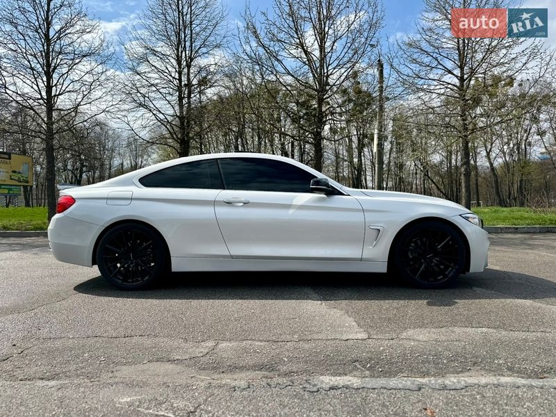 Купе BMW 4 Series 2016 в Умані