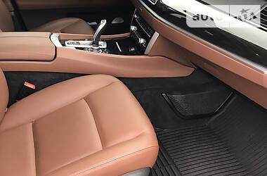 Седан BMW 5 Series GT 2017 в 