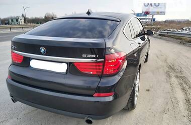 Внедорожник / Кроссовер BMW 5 Series GT 2012 в Городке