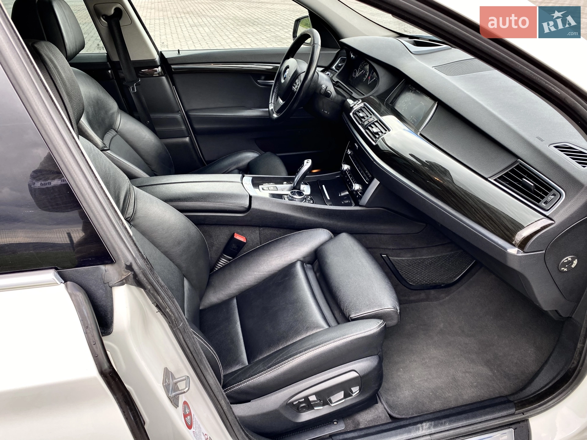 2013 BMW 5er - мініатюра 38