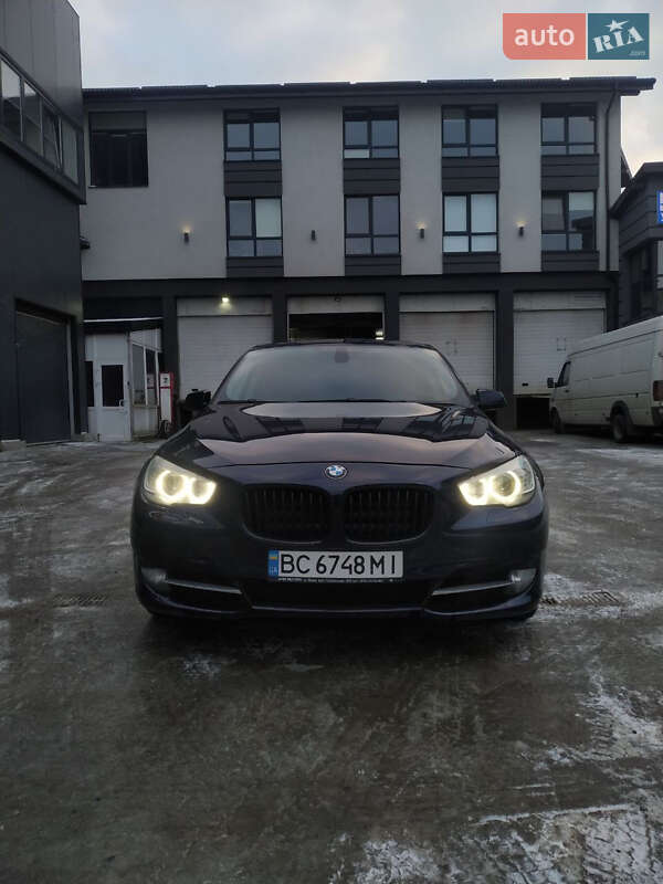 BMW 5 Series GT 2011