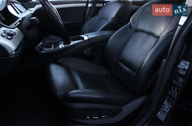 Лифтбек BMW 5 Series GT 2011 в 