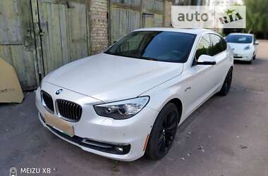 Ліфтбек BMW 5 Series GT 2016 в 