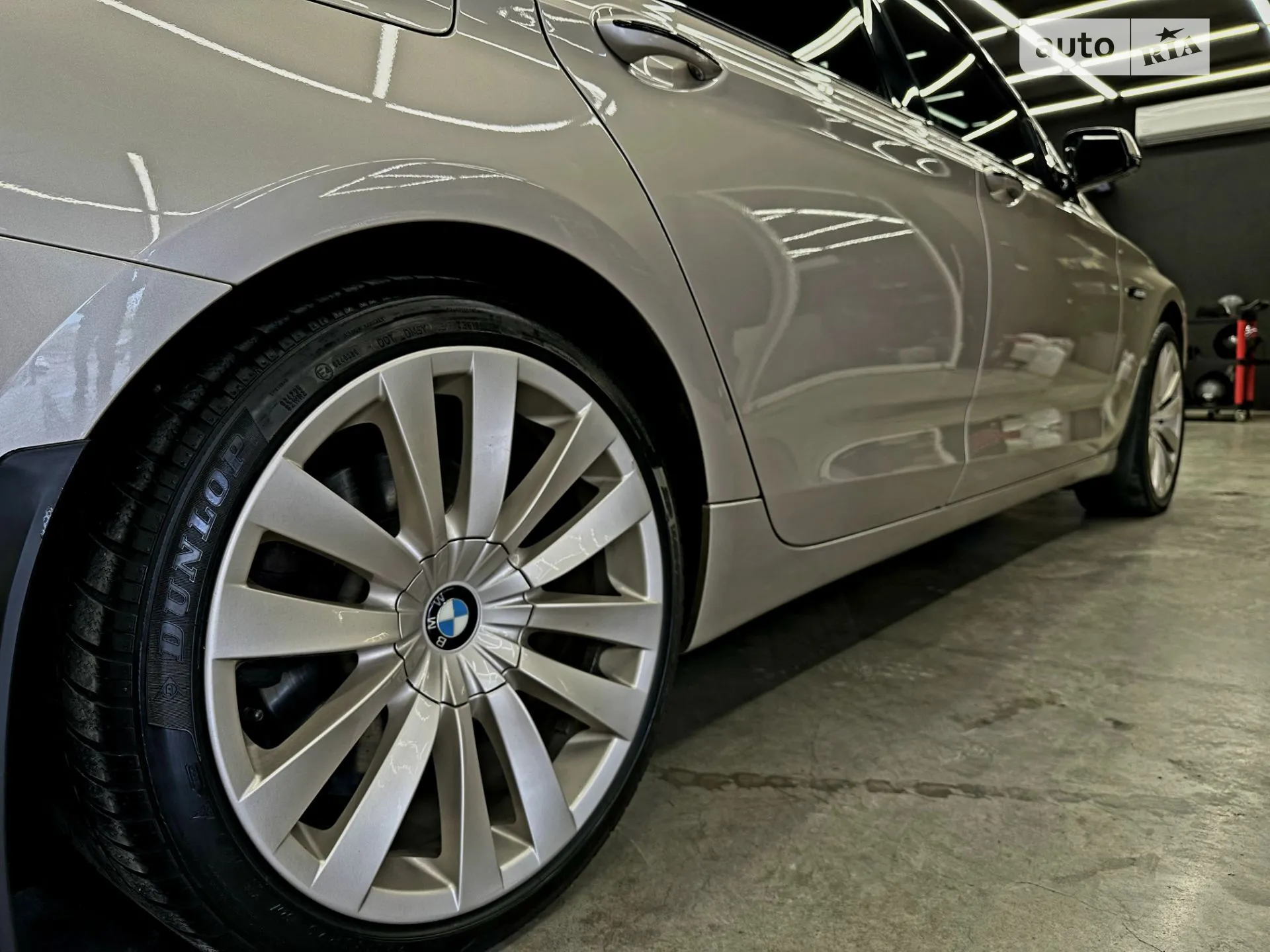 2011 BMW 5er - мініатюра 22