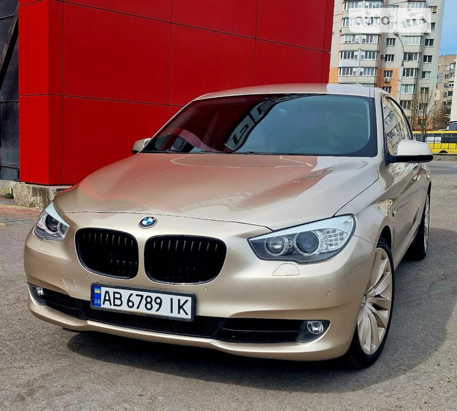 2011 BMW 5er - мініатюра 2