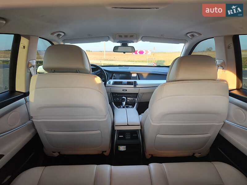 Лифтбек BMW 5 Series GT 2010 в Городке