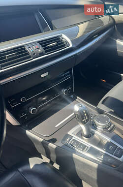 Ліфтбек BMW 5 Series GT 2015 в 