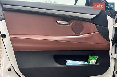 Лифтбек BMW 5 Series GT 2017 в 