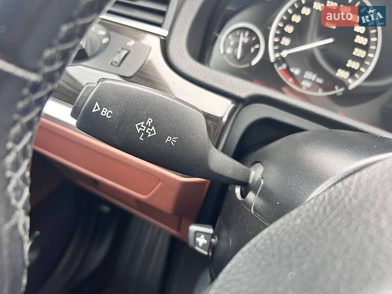 Ліфтбек BMW 5 Series GT 2017 в Одесі фото 27 Ліфтбек BMW 5 Series GT 2017 в Одесі