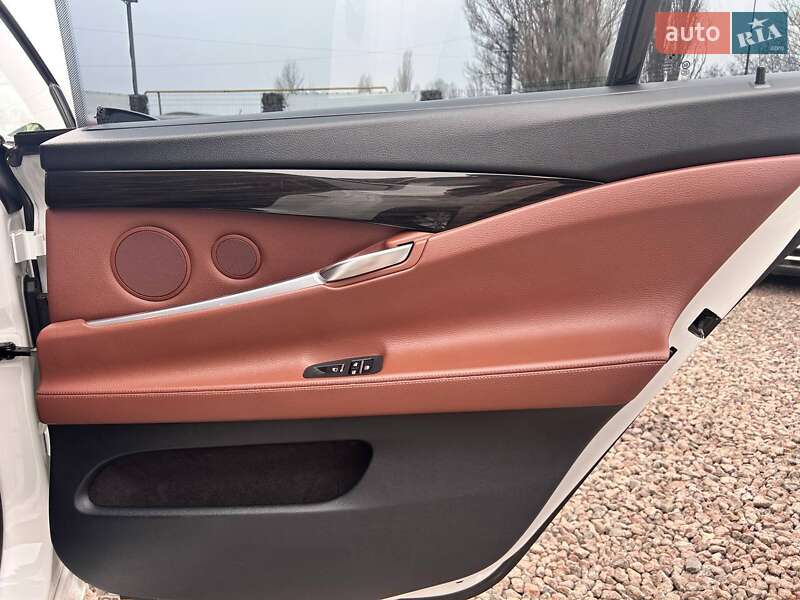 Ліфтбек BMW 5 Series GT 2017 в Одесі фото 31 Ліфтбек BMW 5 Series GT 2017 в Одесі