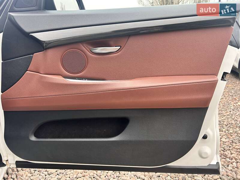 Ліфтбек BMW 5 Series GT 2017 в Одесі фото 37 Ліфтбек BMW 5 Series GT 2017 в Одесі