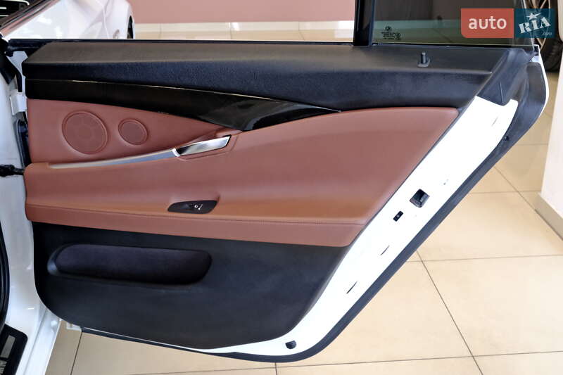 Лифтбек BMW 5 Series GT 2012 в Одессе