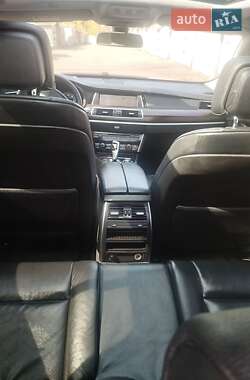 Лифтбек BMW 5 Series GT 2013 в 