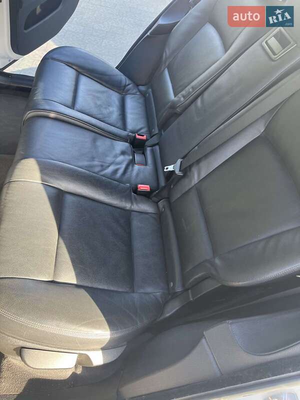 Ліфтбек BMW 5 Series GT 2014 в Новояворівську фото 11 Ліфтбек BMW 5 Series GT 2014 в Новояворівську