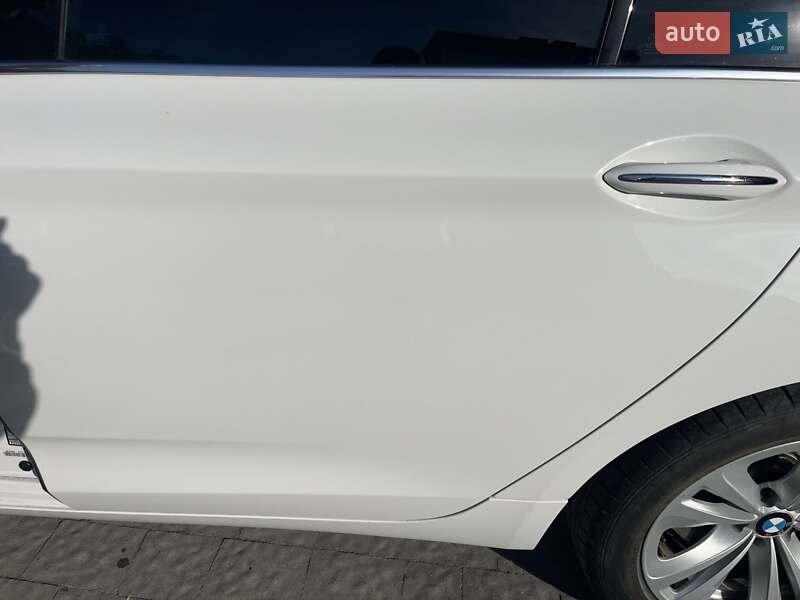 Ліфтбек BMW 5 Series GT 2014 в Новояворівську фото 13 Ліфтбек BMW 5 Series GT 2014 в Новояворівську