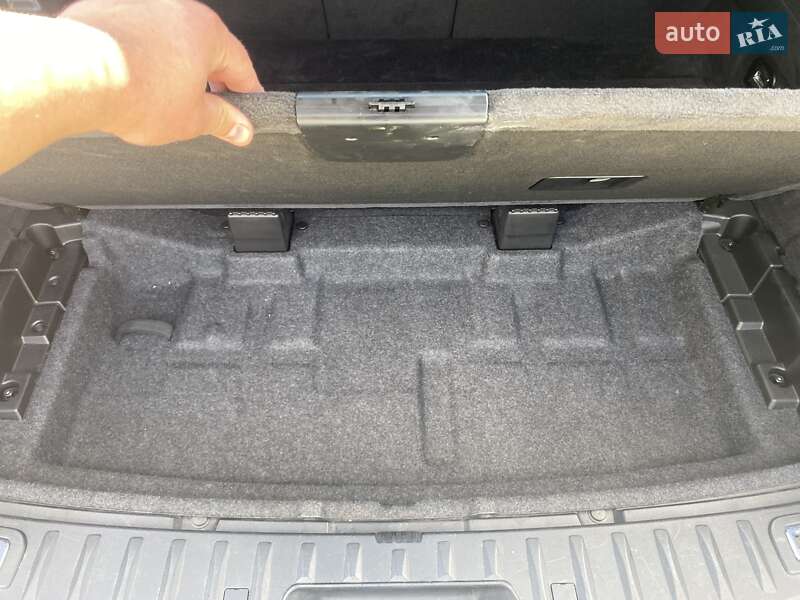 Ліфтбек BMW 5 Series GT 2012 в Львові