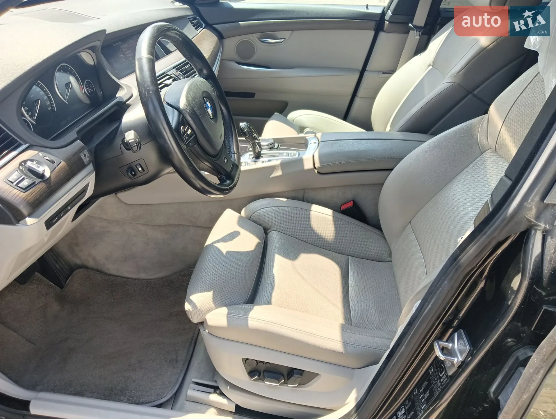 2012 BMW 5er - мініатюра 7