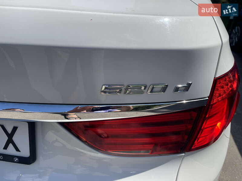 Седан BMW 5 Series GT 2013 в Тернополе