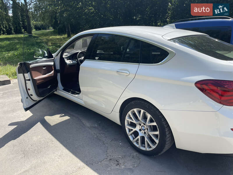 Седан BMW 5 Series GT 2013 в Тернополе