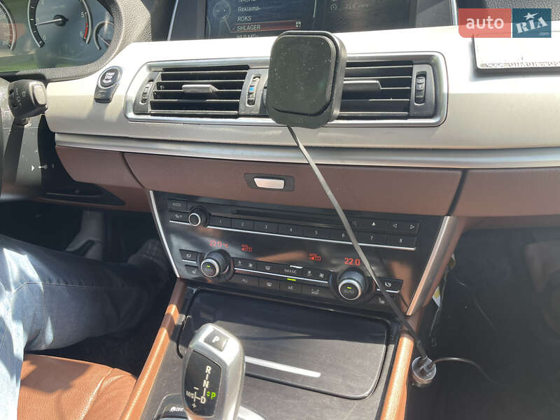 Седан BMW 5 Series GT 2013 в Тернополе