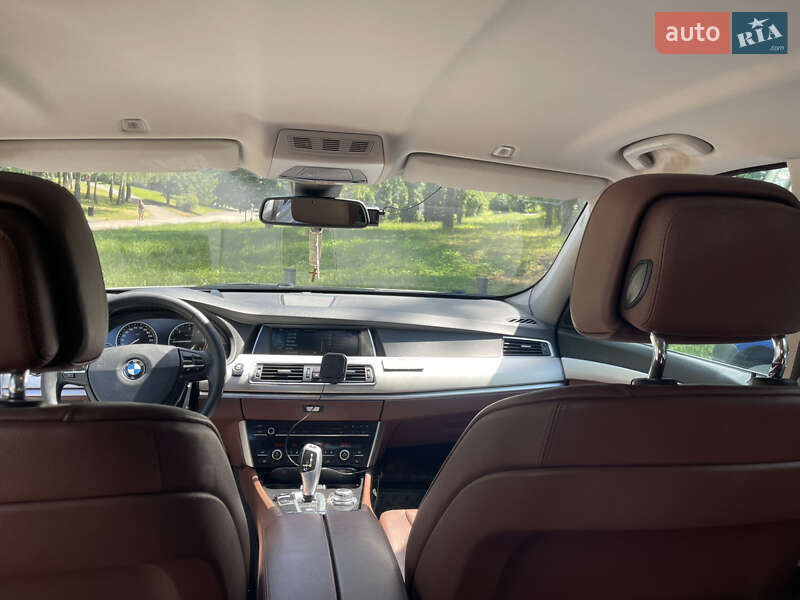 Седан BMW 5 Series GT 2013 в Тернополе