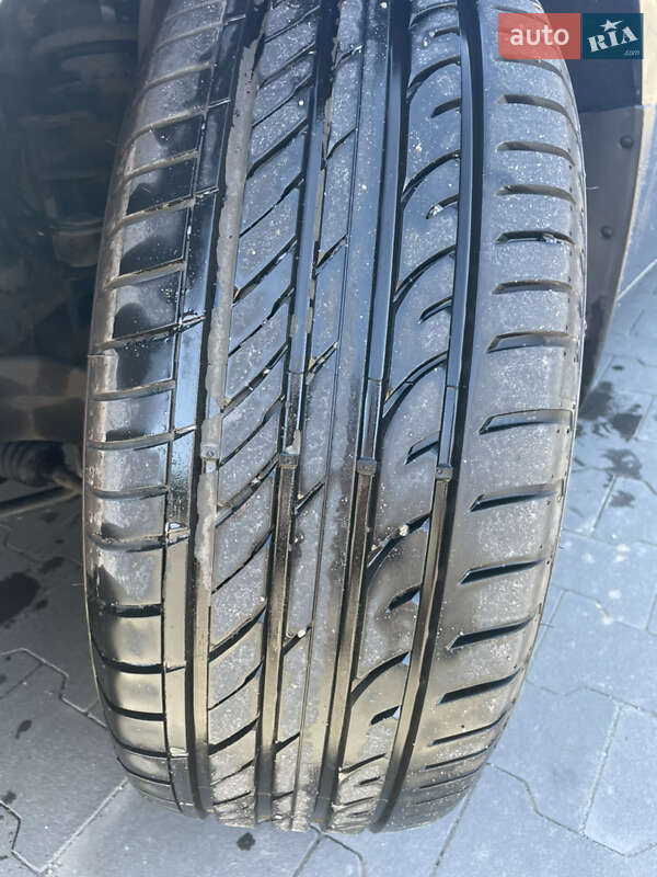 Лифтбек BMW 5 Series GT 2013 в Киеве фото 18 Лифтбек BMW 5 Series GT 2013 в Киеве