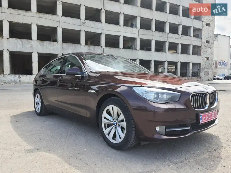 BMW 5 Series GT 2013