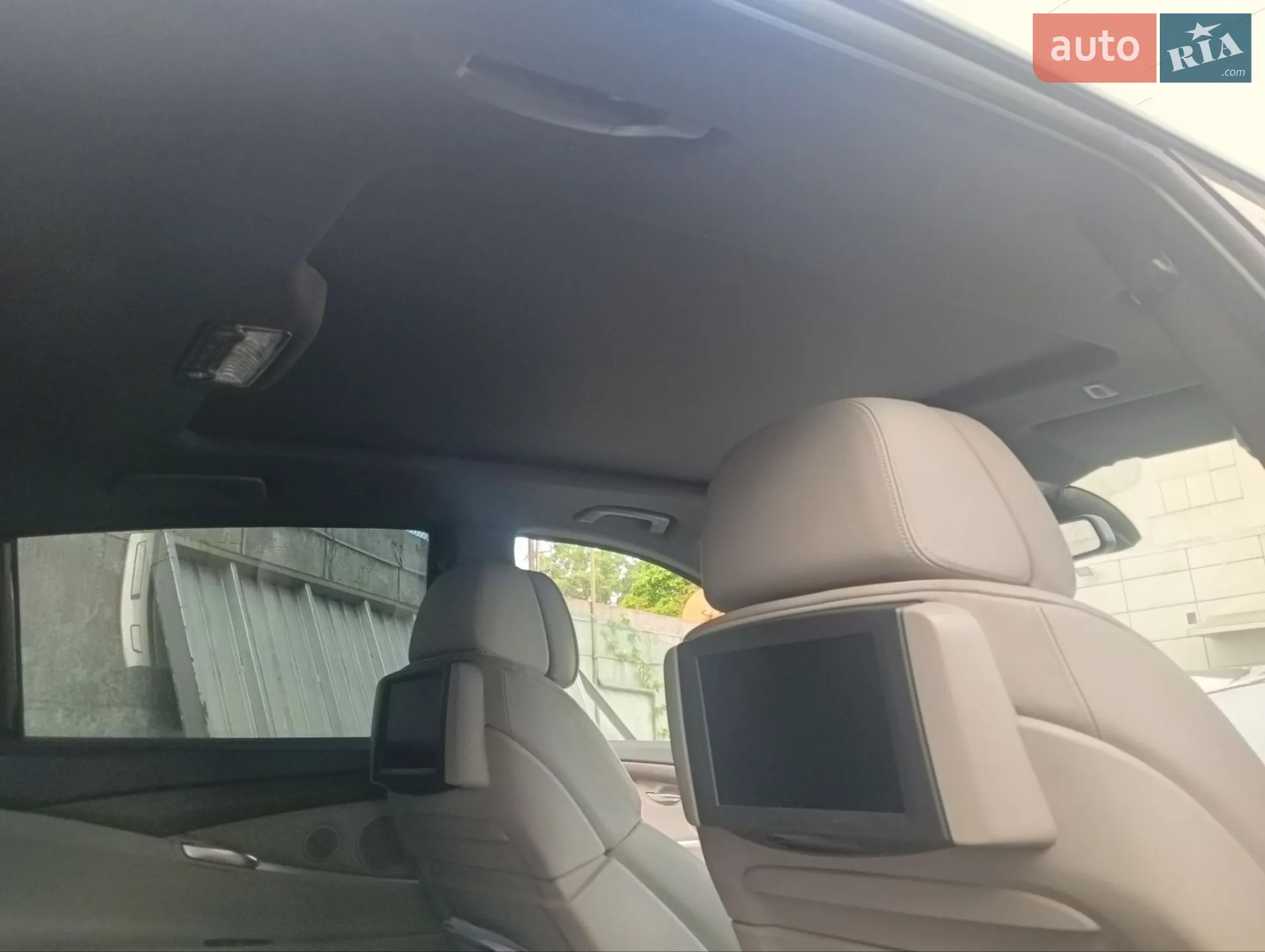 2012 BMW 5er - мініатюра 3