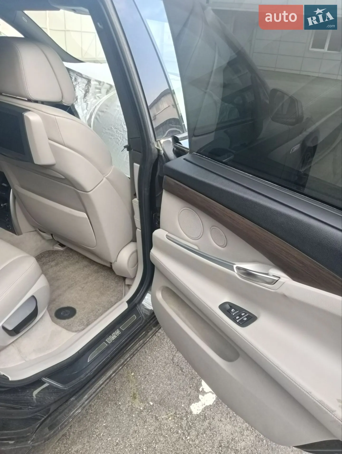 2012 BMW 5er - мініатюра 4