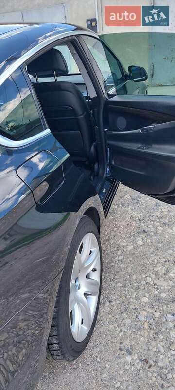 Лифтбек BMW 5 Series GT 2016 в Волочиске